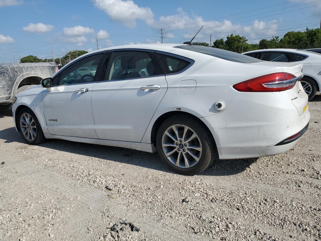 2017 FORD FUSION