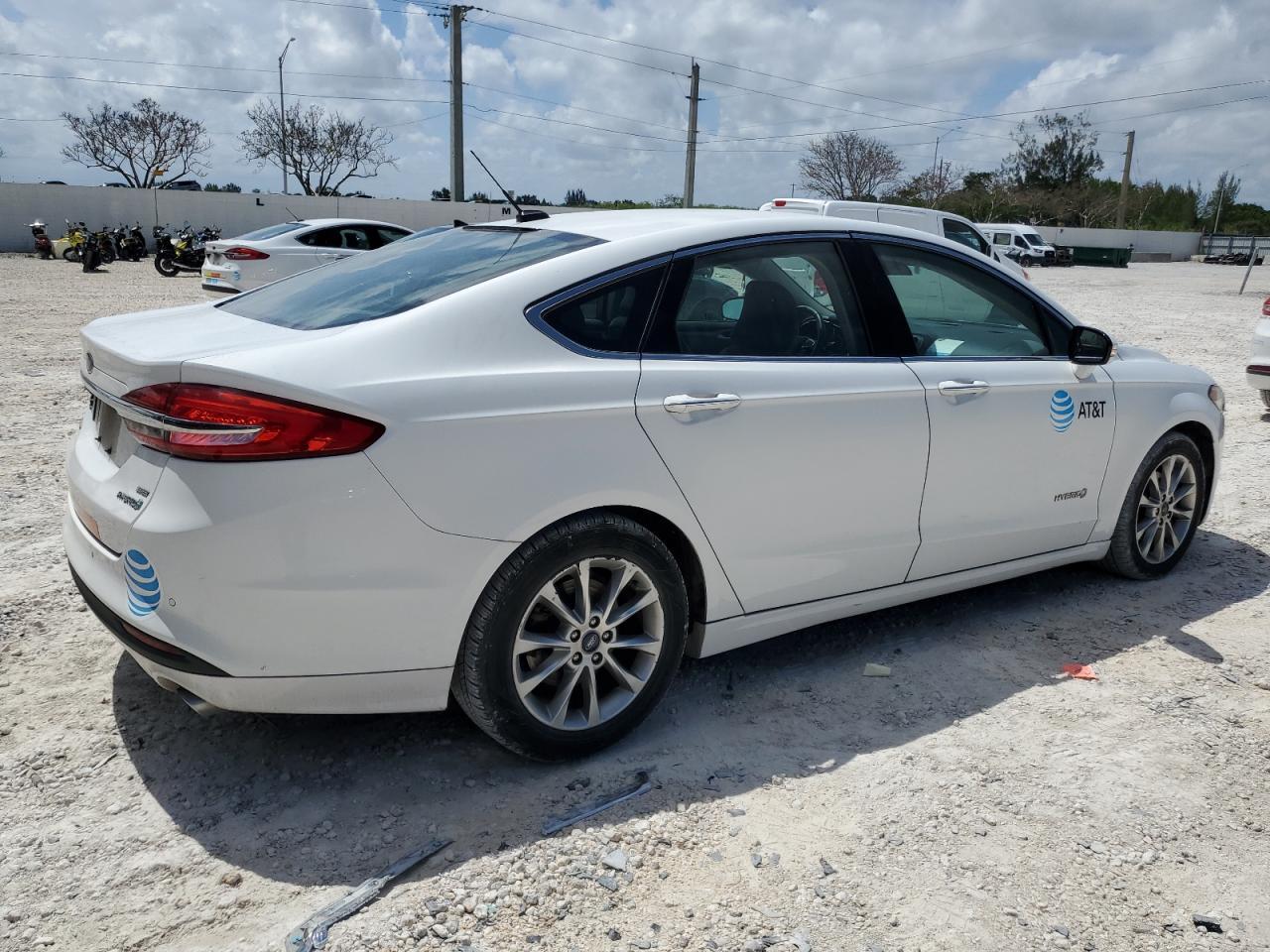 2017 FORD FUSION