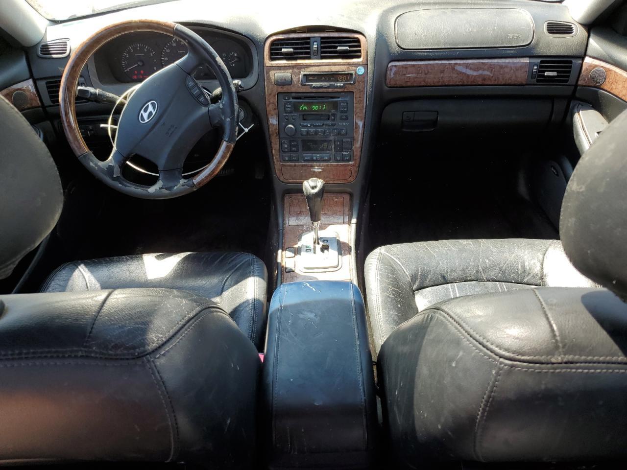 2005 HYUNDAI Xg