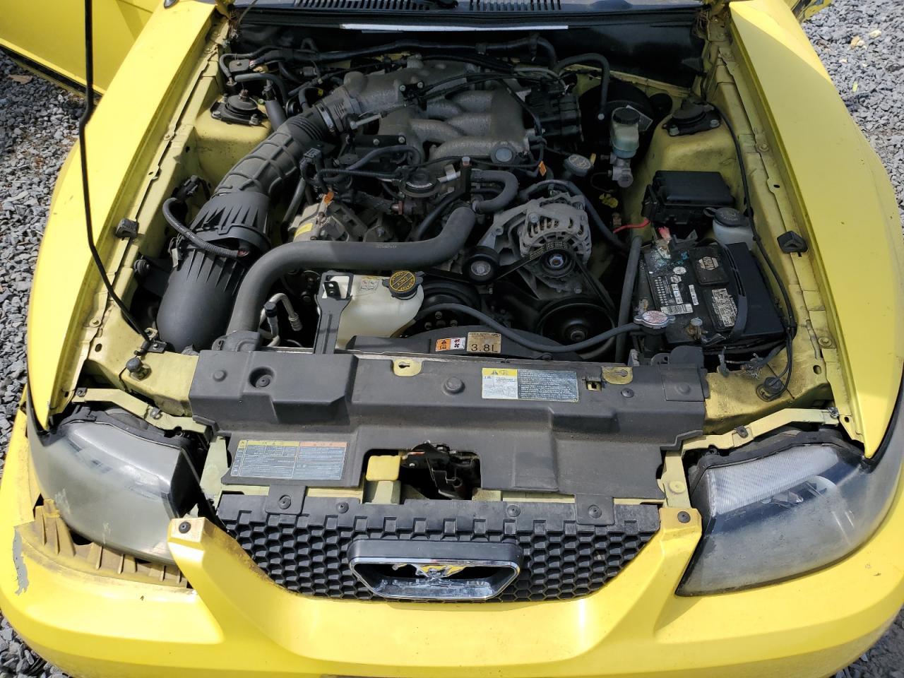 2002 FORD MUSTANG