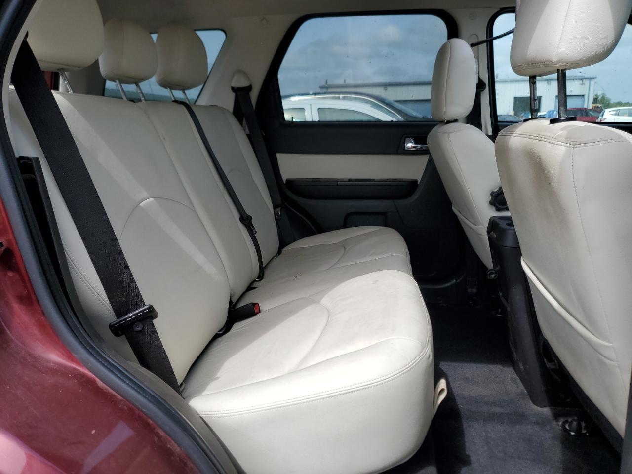2010 MERCURY Mariner