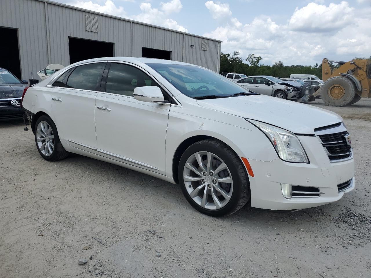 2016 CADILLAC XTS