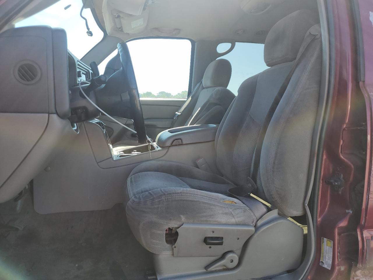 2004 CHEVROLET Suburban