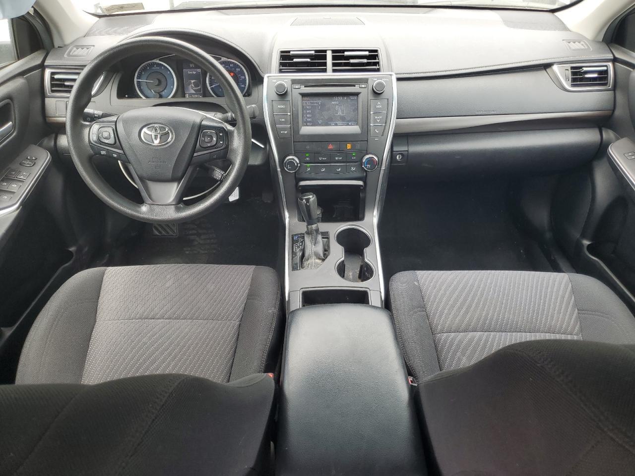 2017 TOYOTA CAMRY