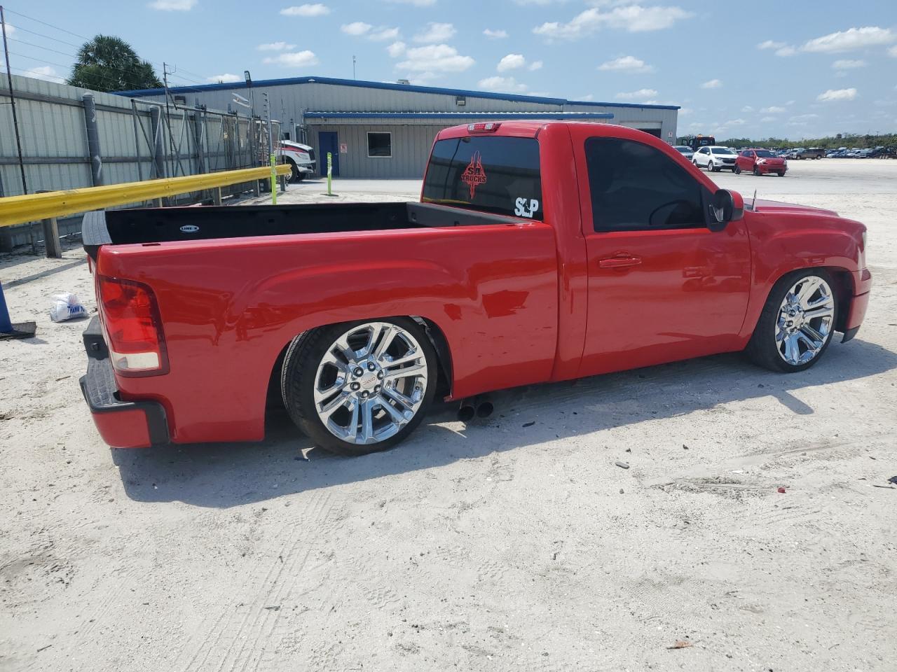 2011 GMC Sierra