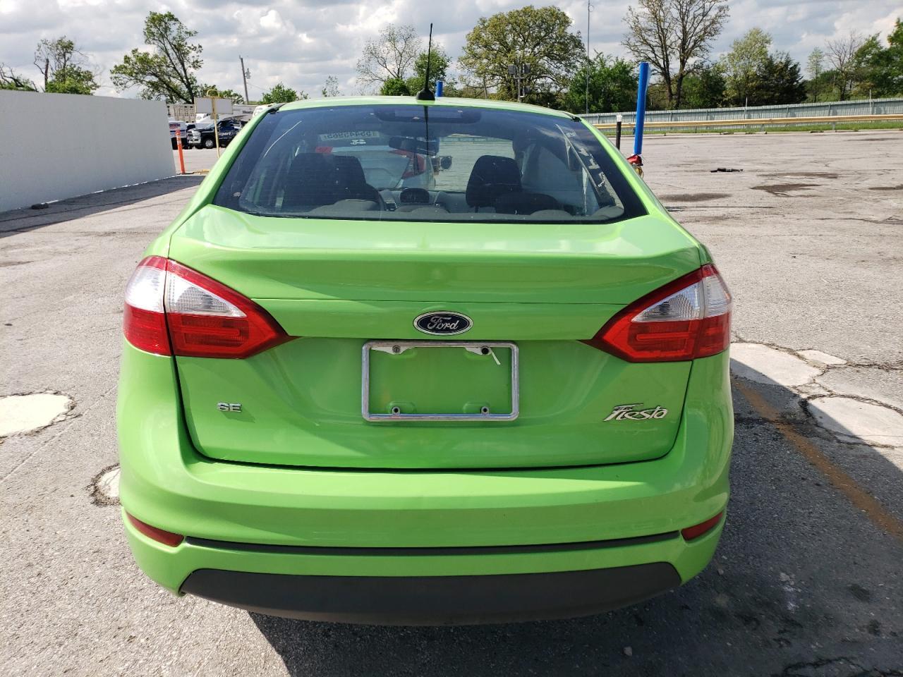 2014 FORD Fiesta