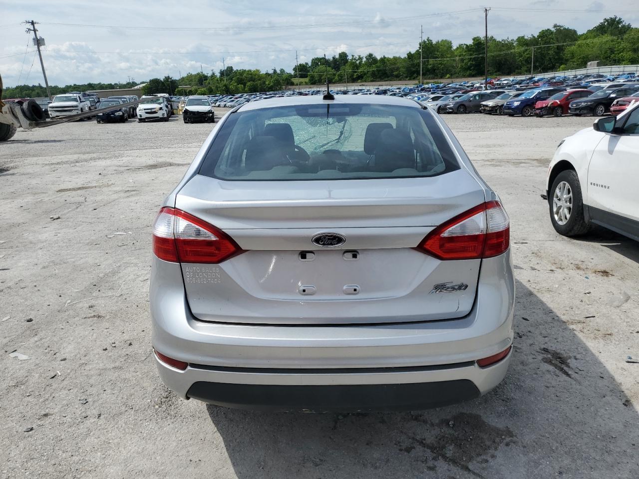 2017 FORD Fiesta