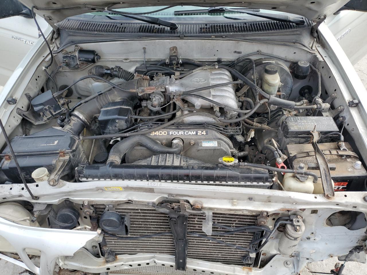 2002 TOYOTA TACOMA