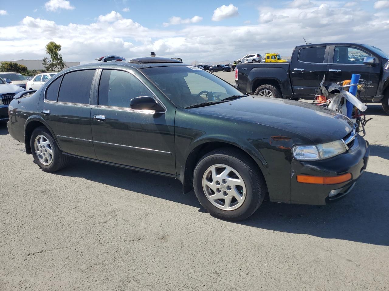 1999 NISSAN Maxima