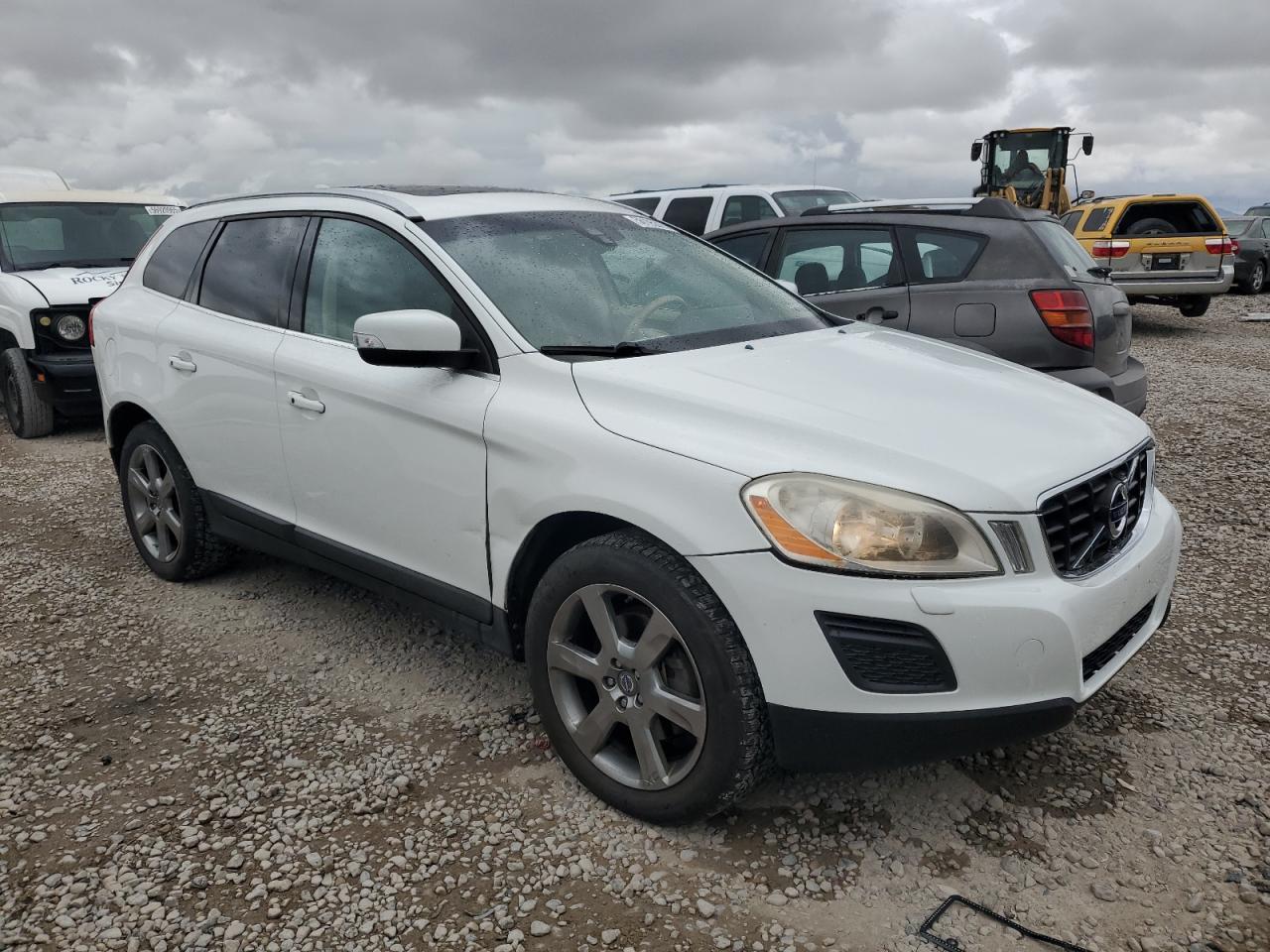 2013 VOLVO XC60