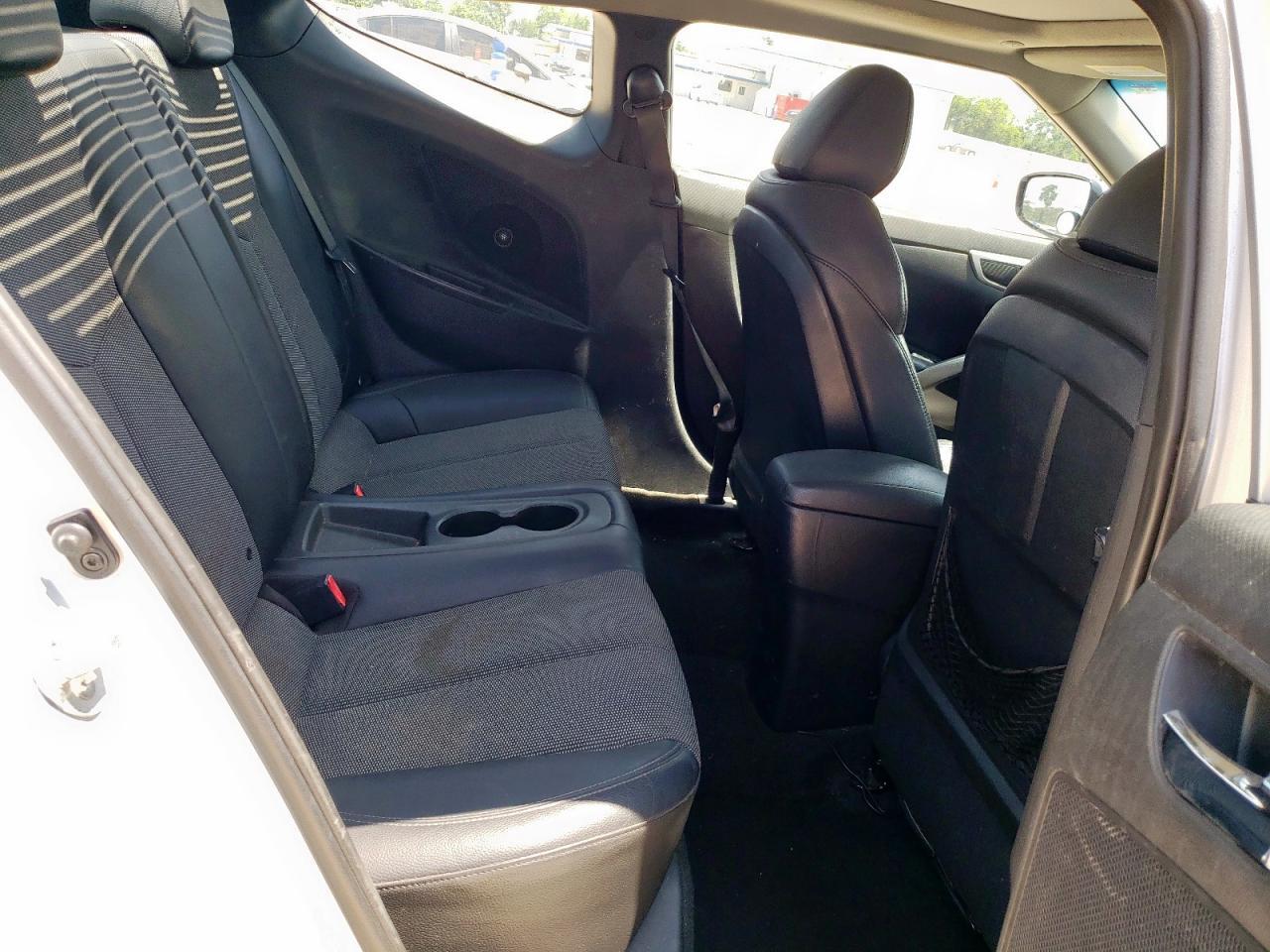 2013 HYUNDAI VELOSTER