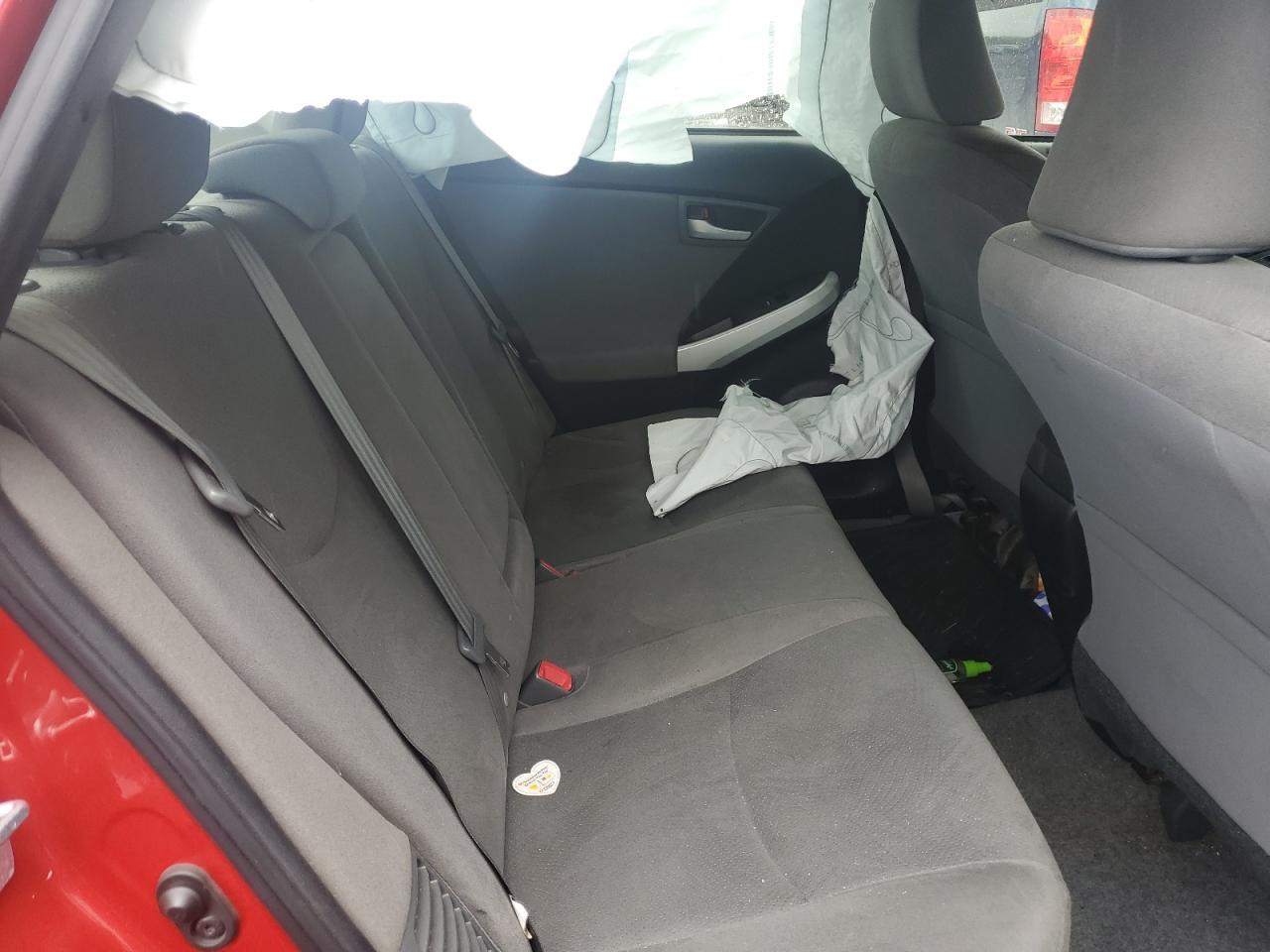 2015 TOYOTA PRIUS