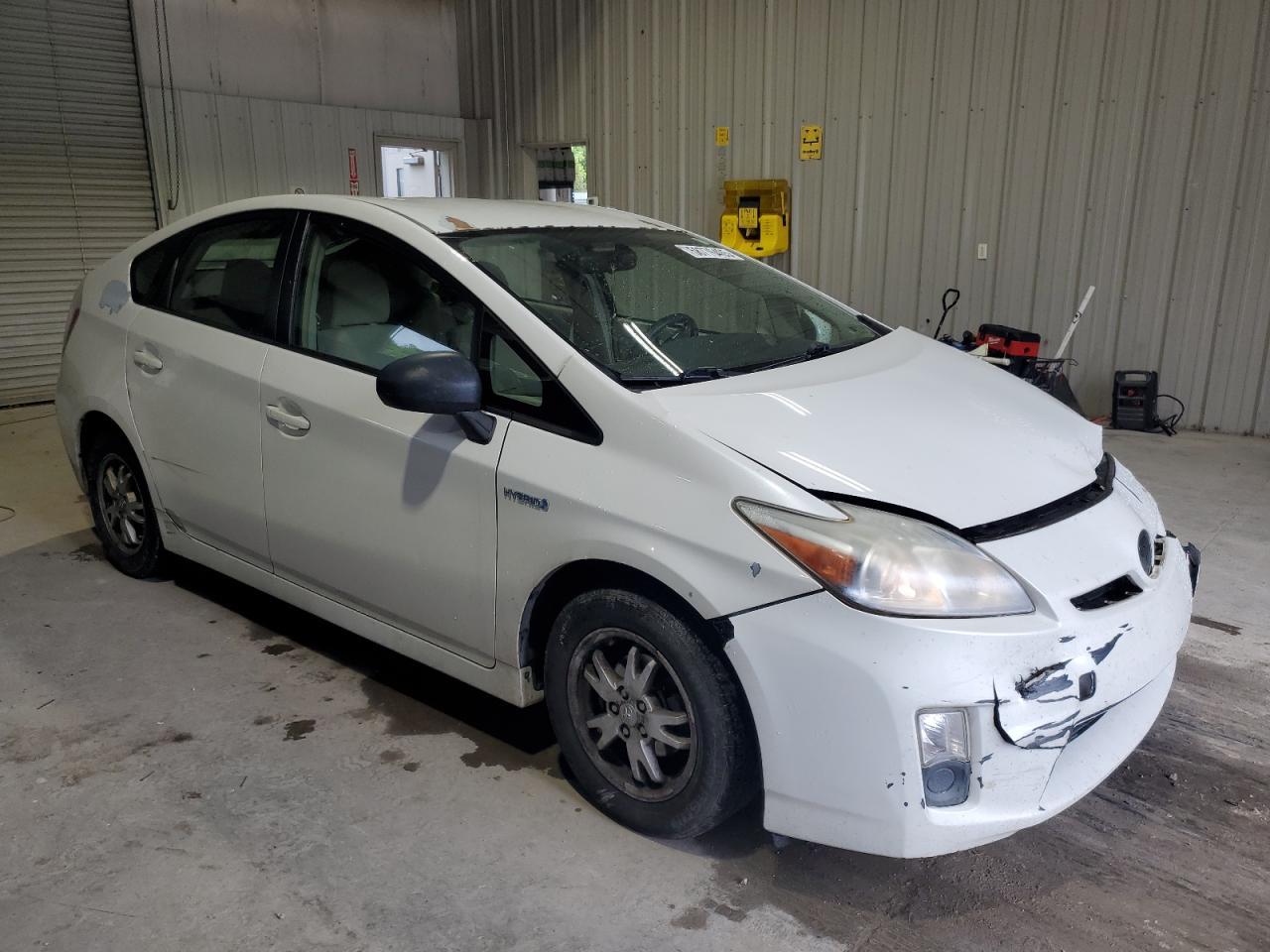 2010 TOYOTA PRIUS