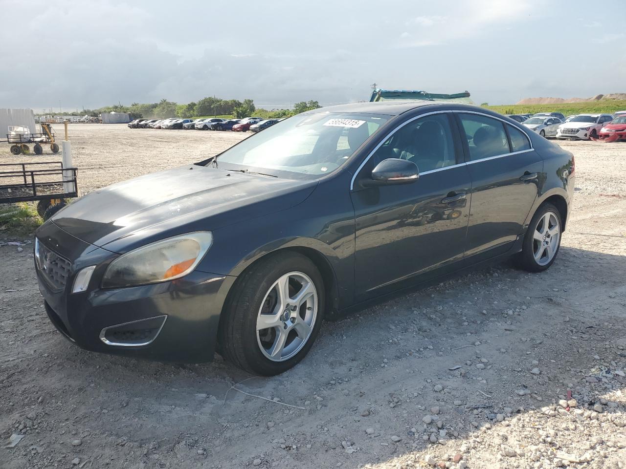 2013 VOLVO S60