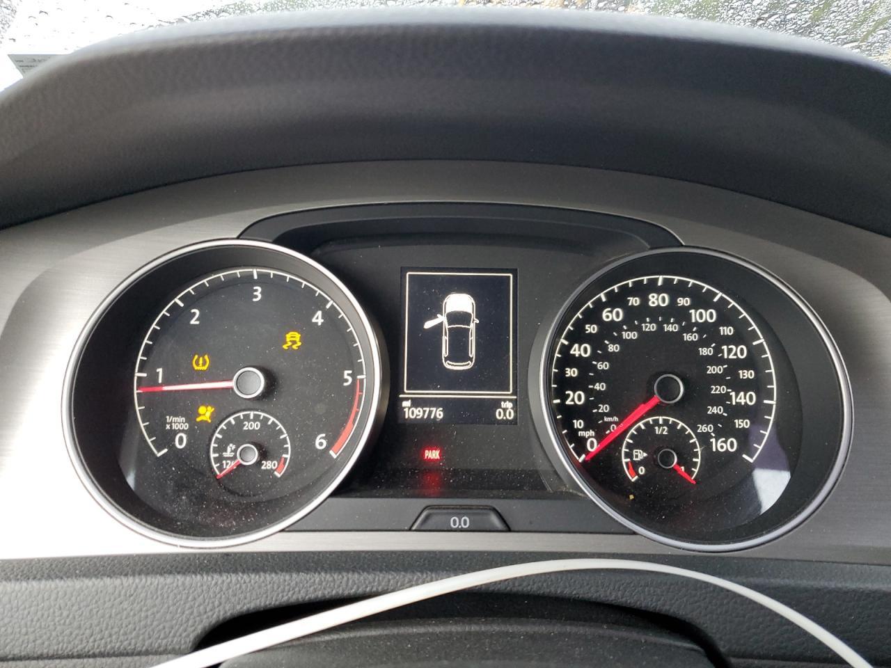 2015 VOLKSWAGEN GOLF