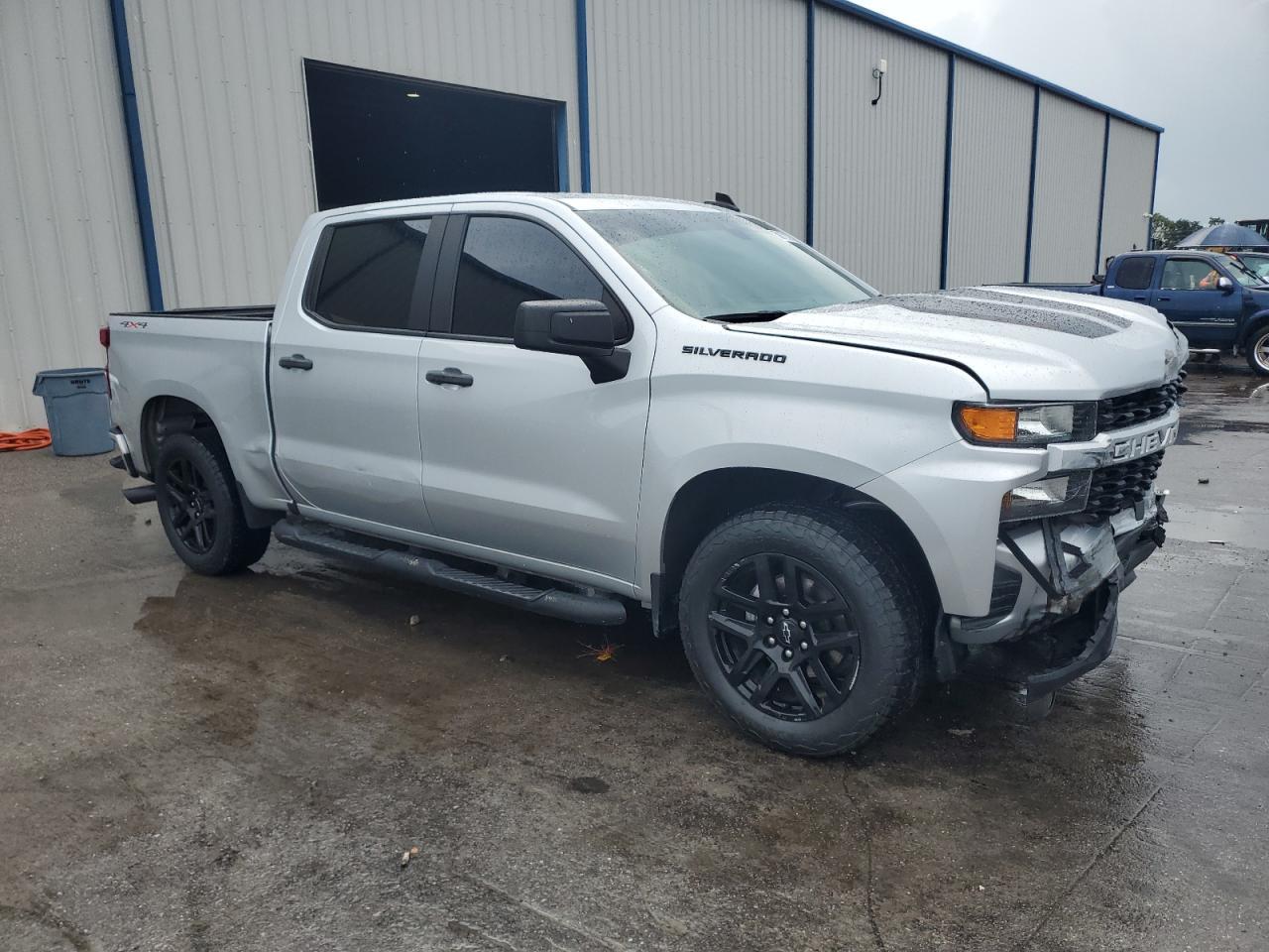 2021 CHEVROLET Silverado