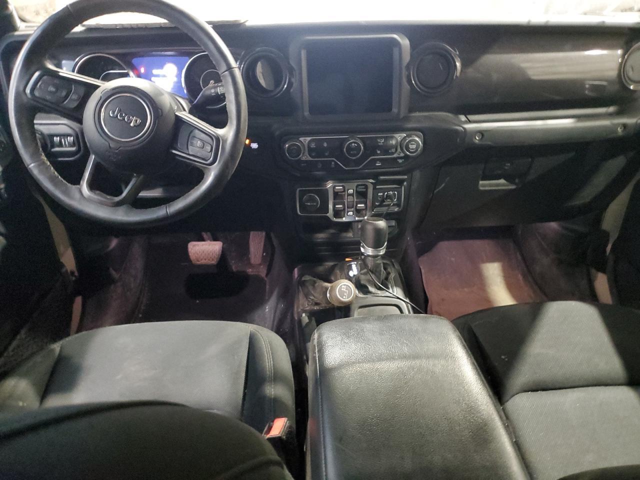 2022 JEEP Gladiator