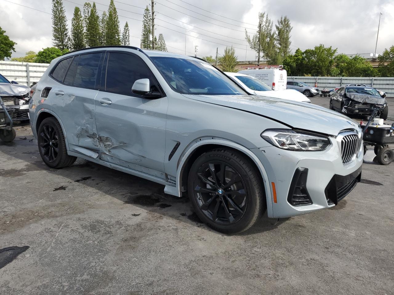 2022 BMW X3