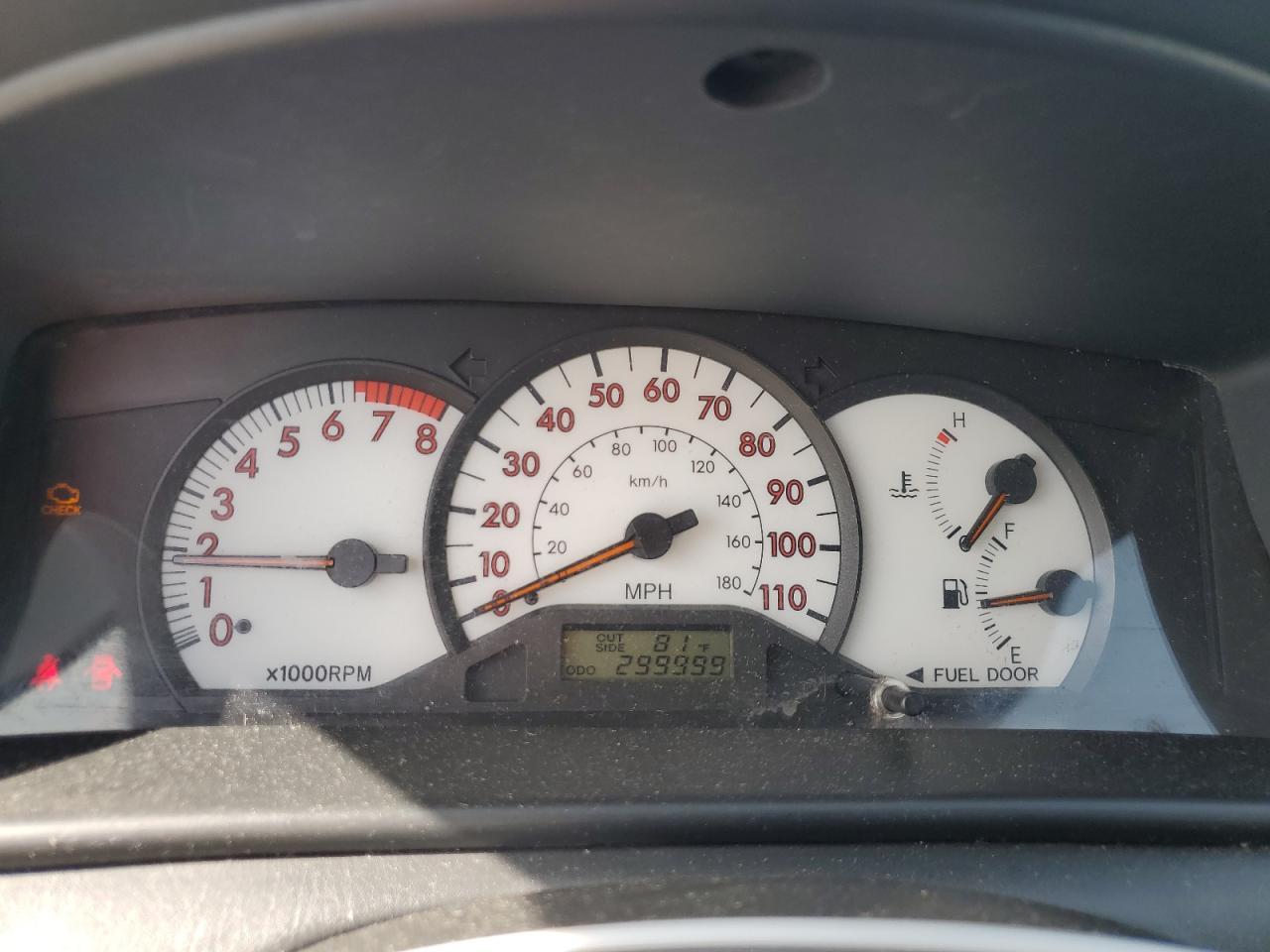 2004 TOYOTA COROLLA