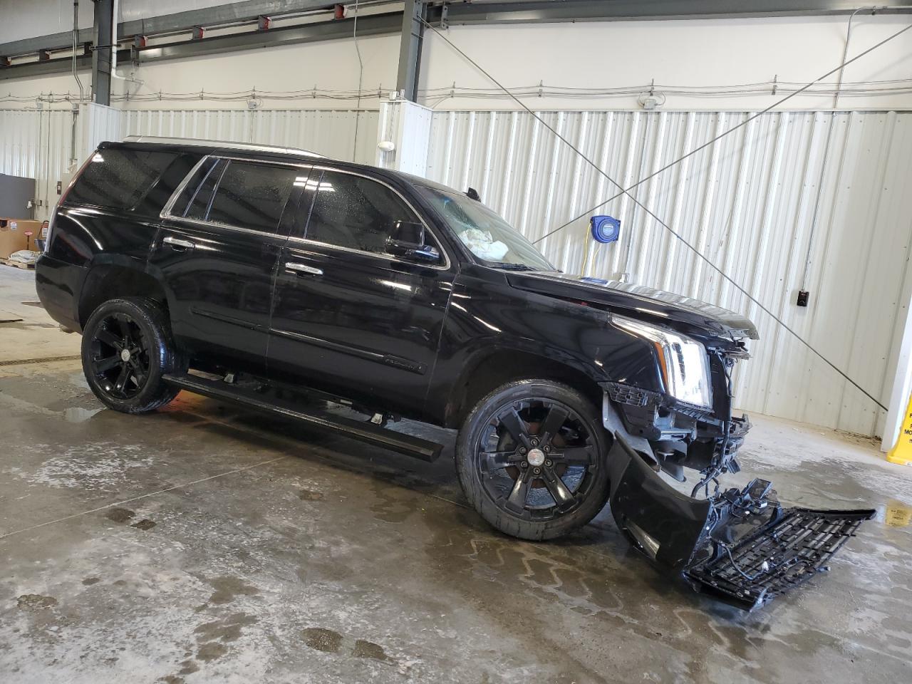2017 CADILLAC ESCALADE