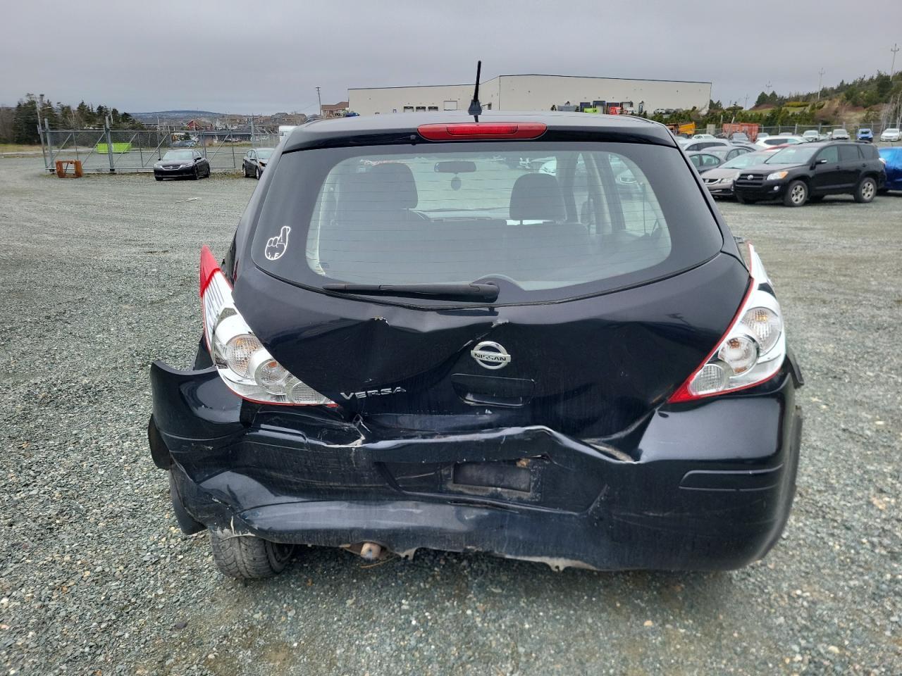 2012 NISSAN VERSA