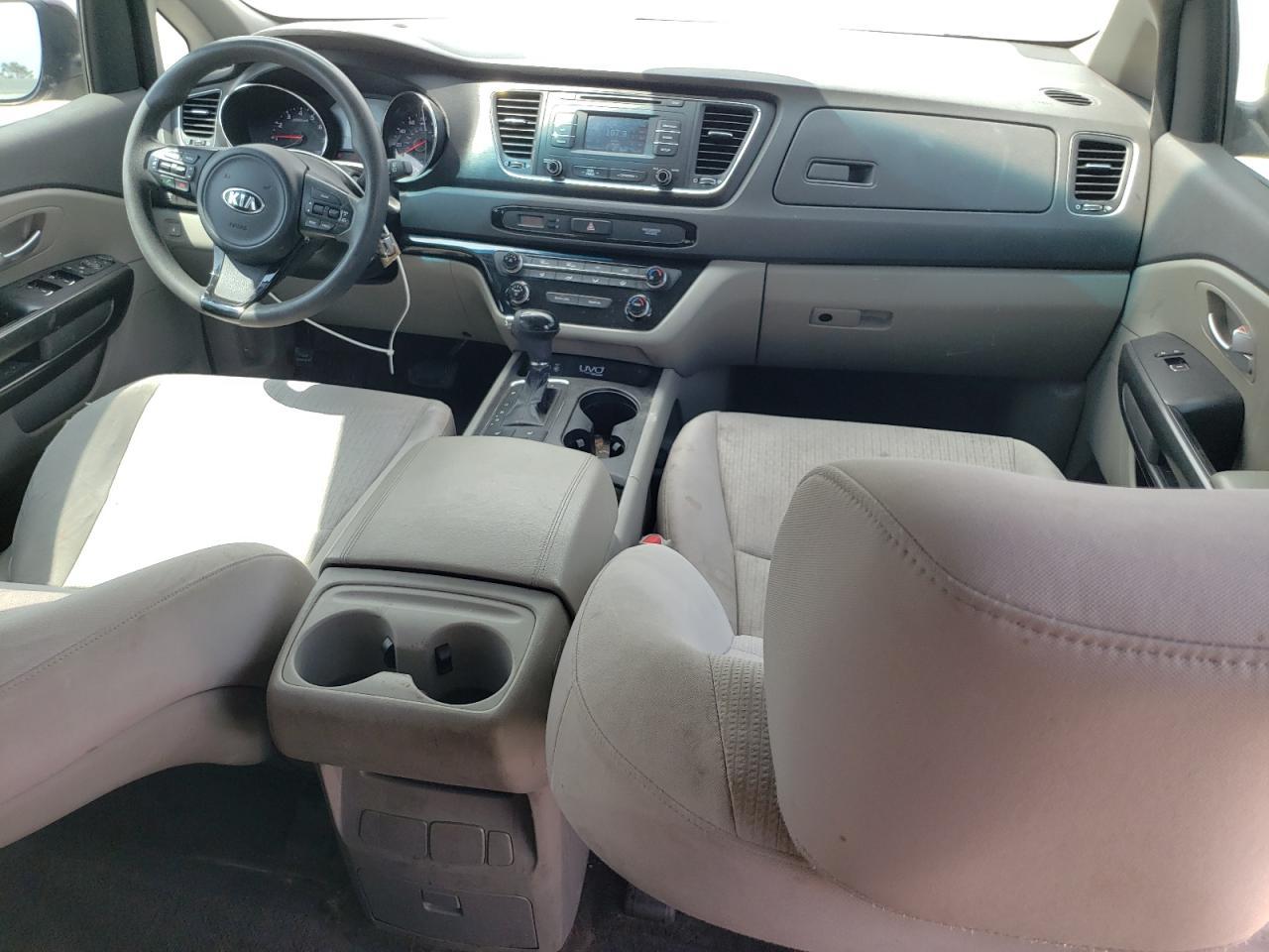 2016 KIA SEDONA