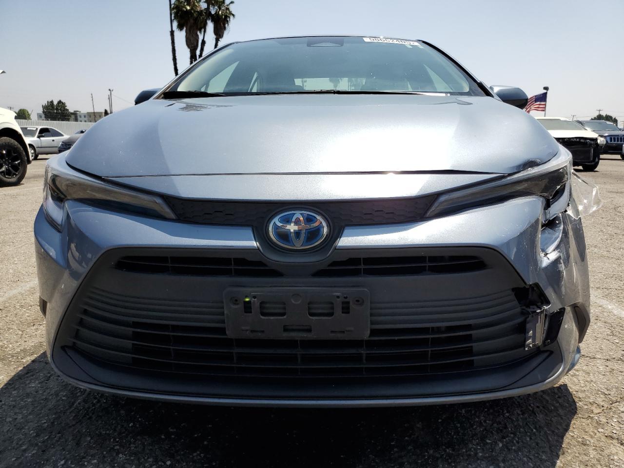2023 TOYOTA COROLLA