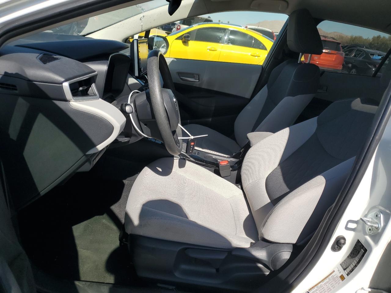 2021 TOYOTA COROLLA