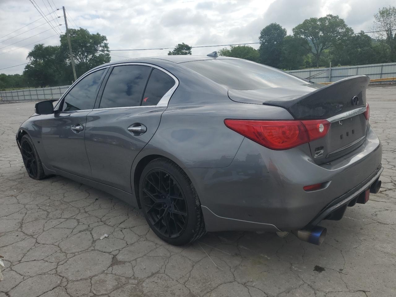 2015 INFINITI Q50