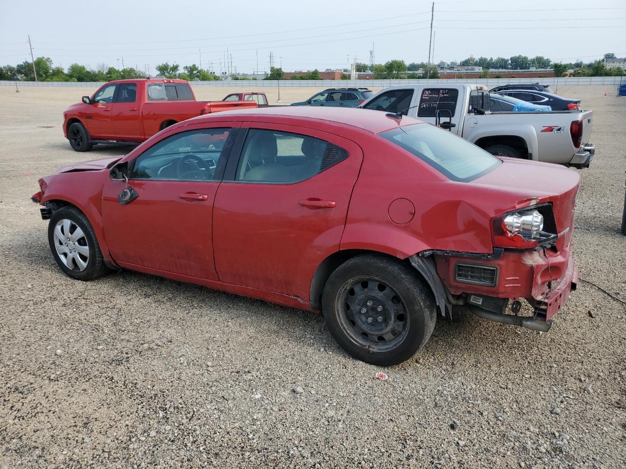2013 DODGE Avenger