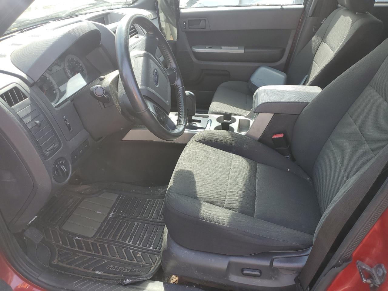 2009 FORD ESCAPE