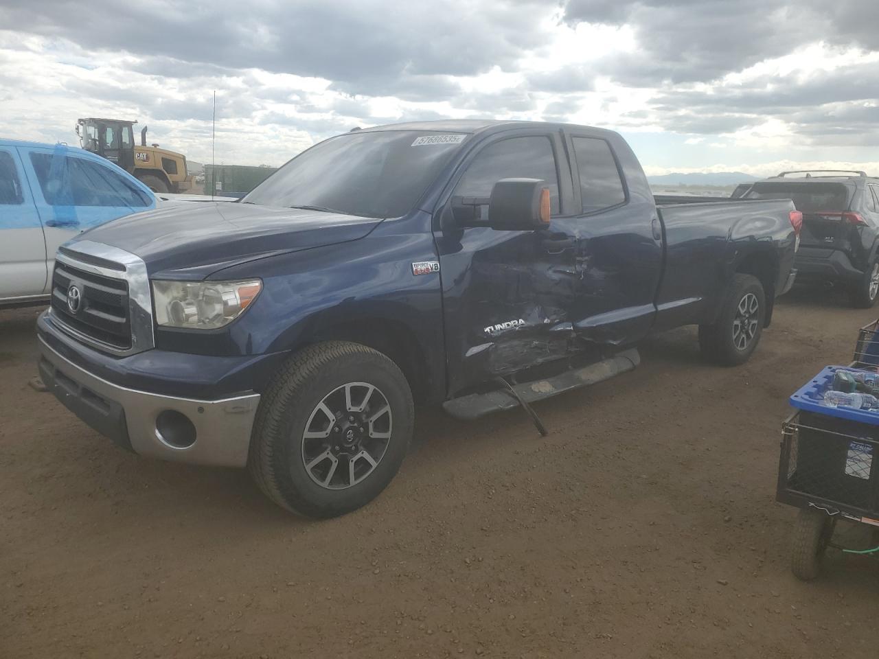 2011 TOYOTA TUNDRA