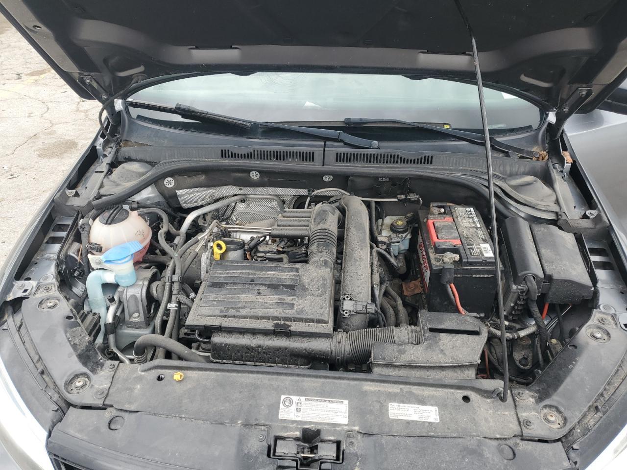 2016 VOLKSWAGEN JETTA