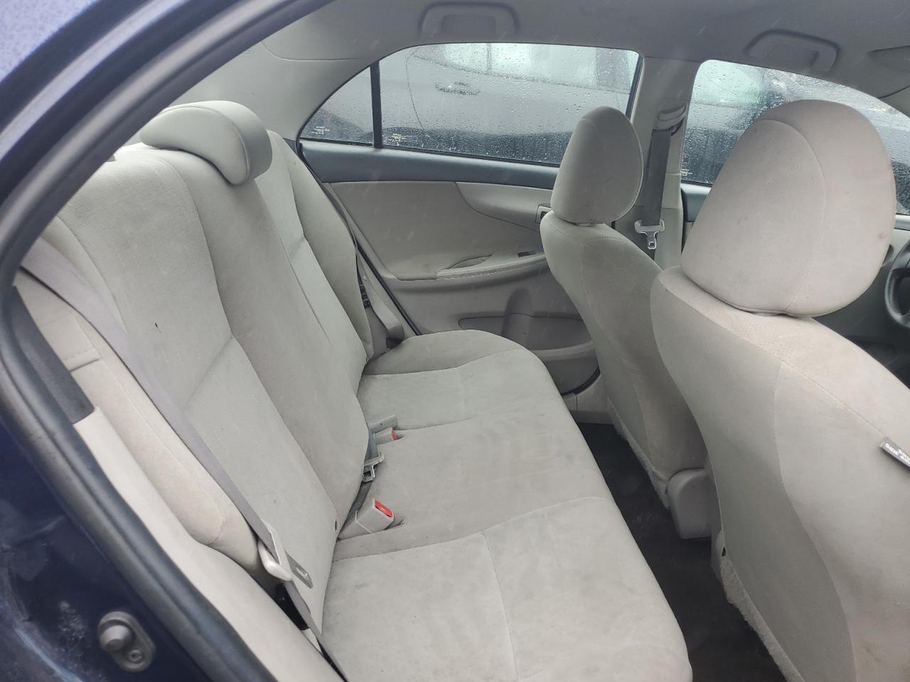 2011 TOYOTA COROLLA