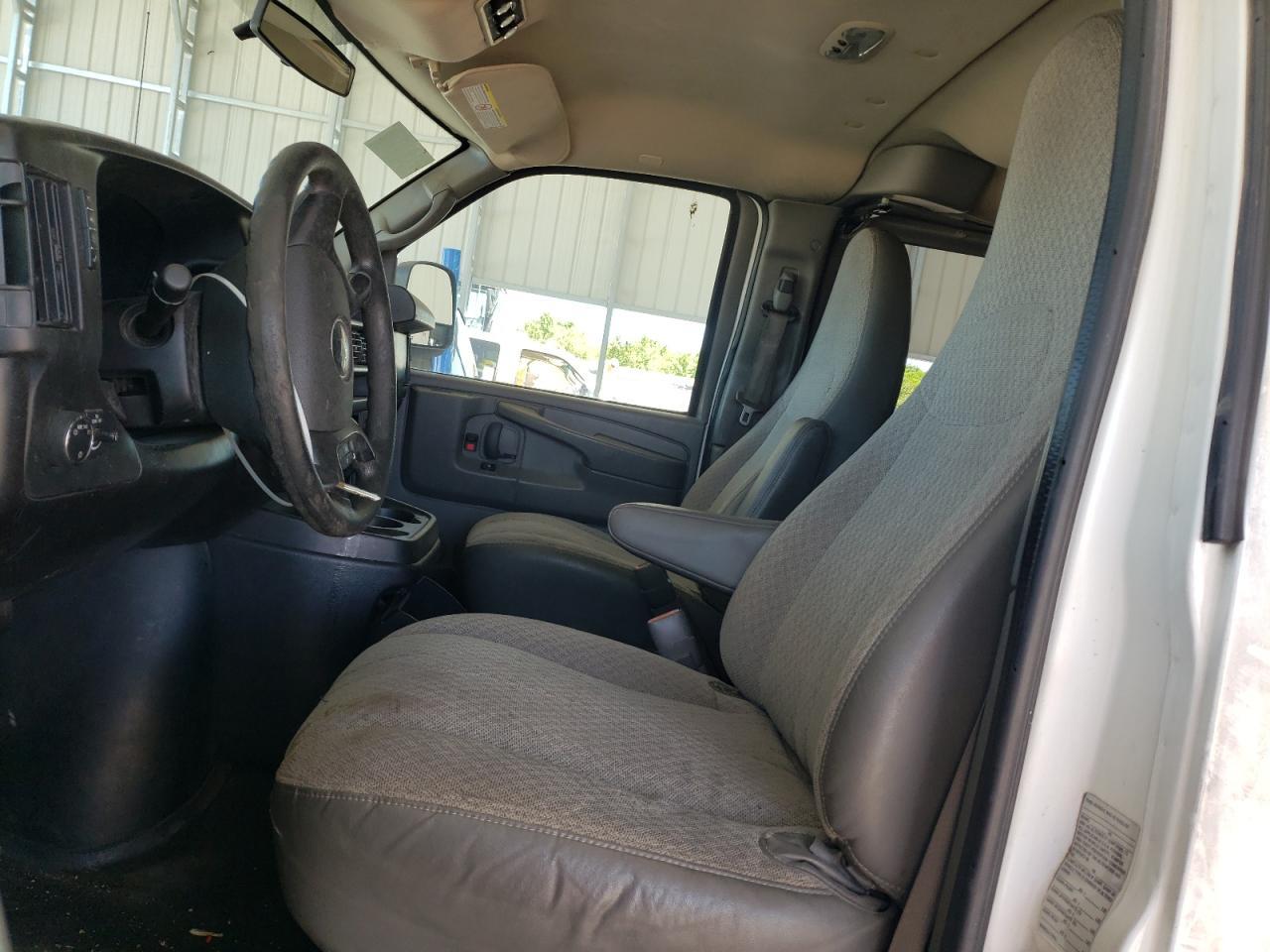 2012 CHEVROLET Express 3500