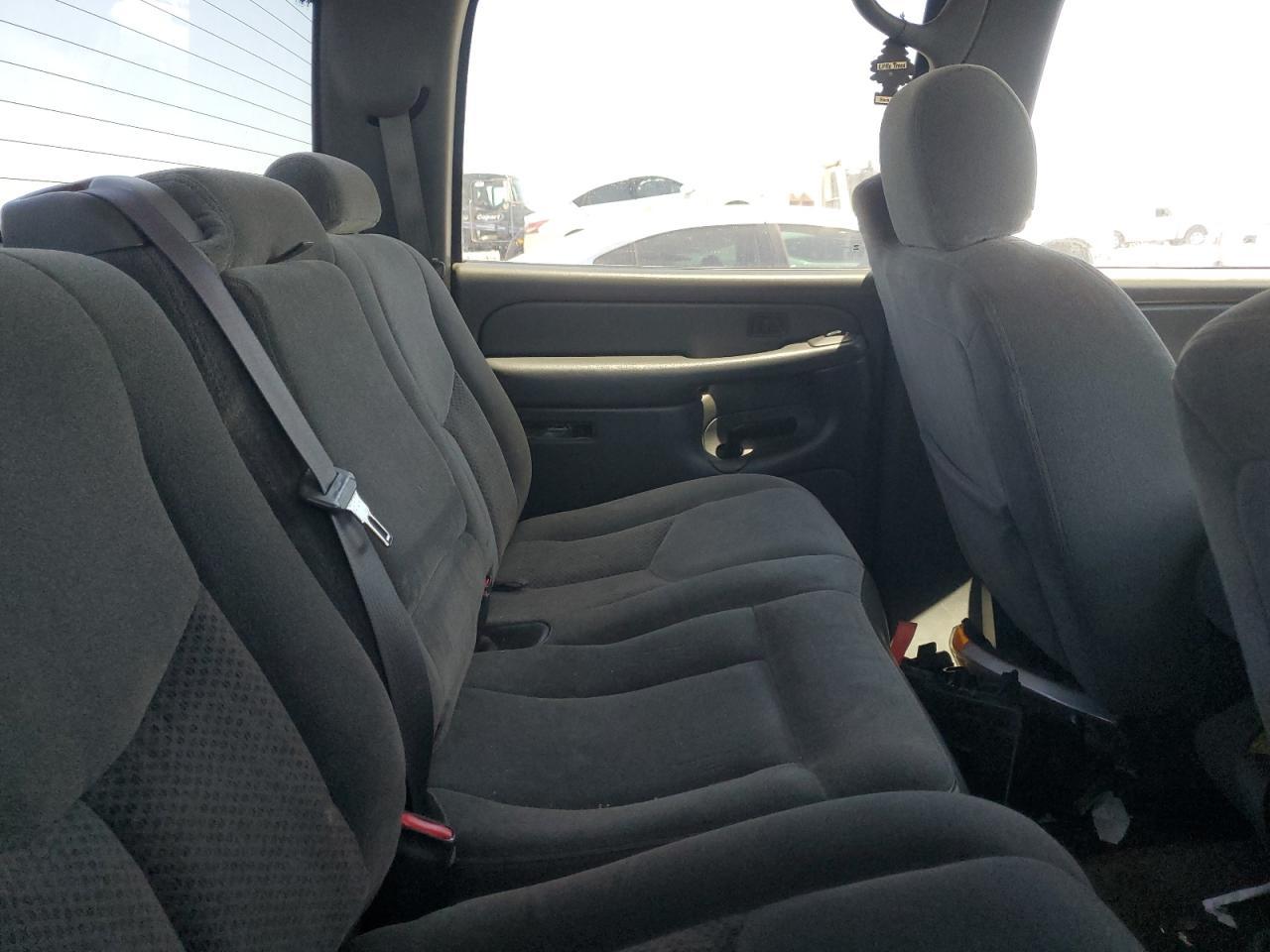 2004 CHEVROLET Silverado