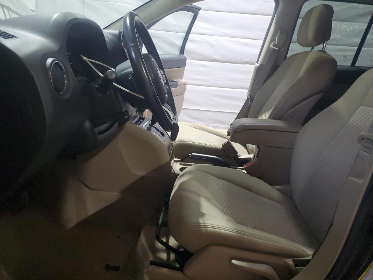 2013 JEEP Compass