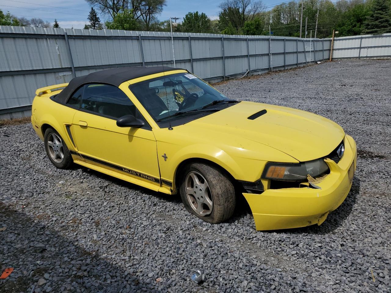 2002 FORD MUSTANG
