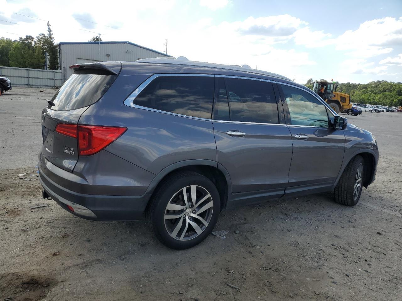 2016 HONDA PILOT