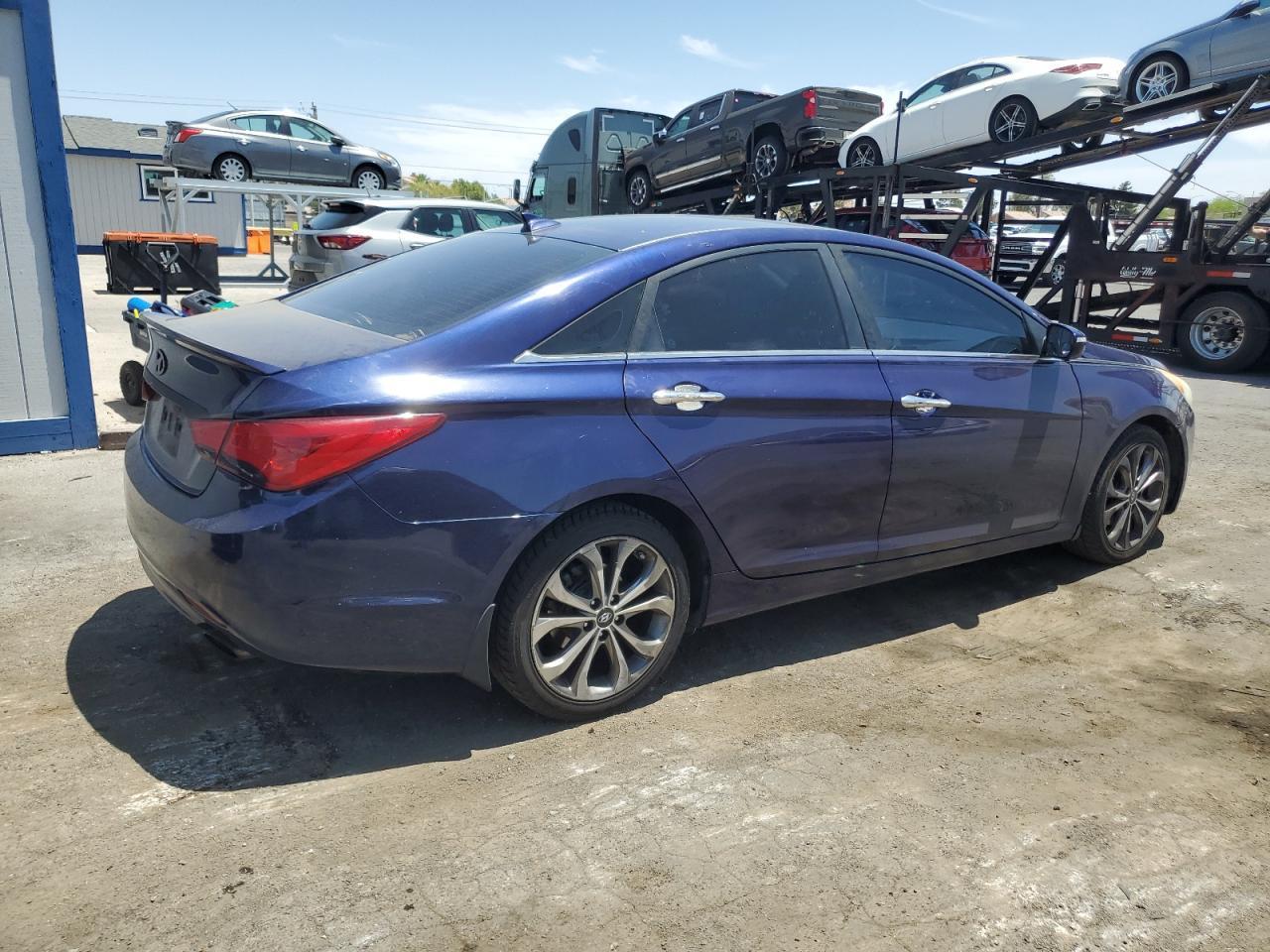 2013 HYUNDAI SONATA