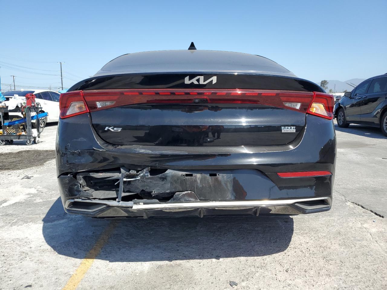 2022 KIA K5