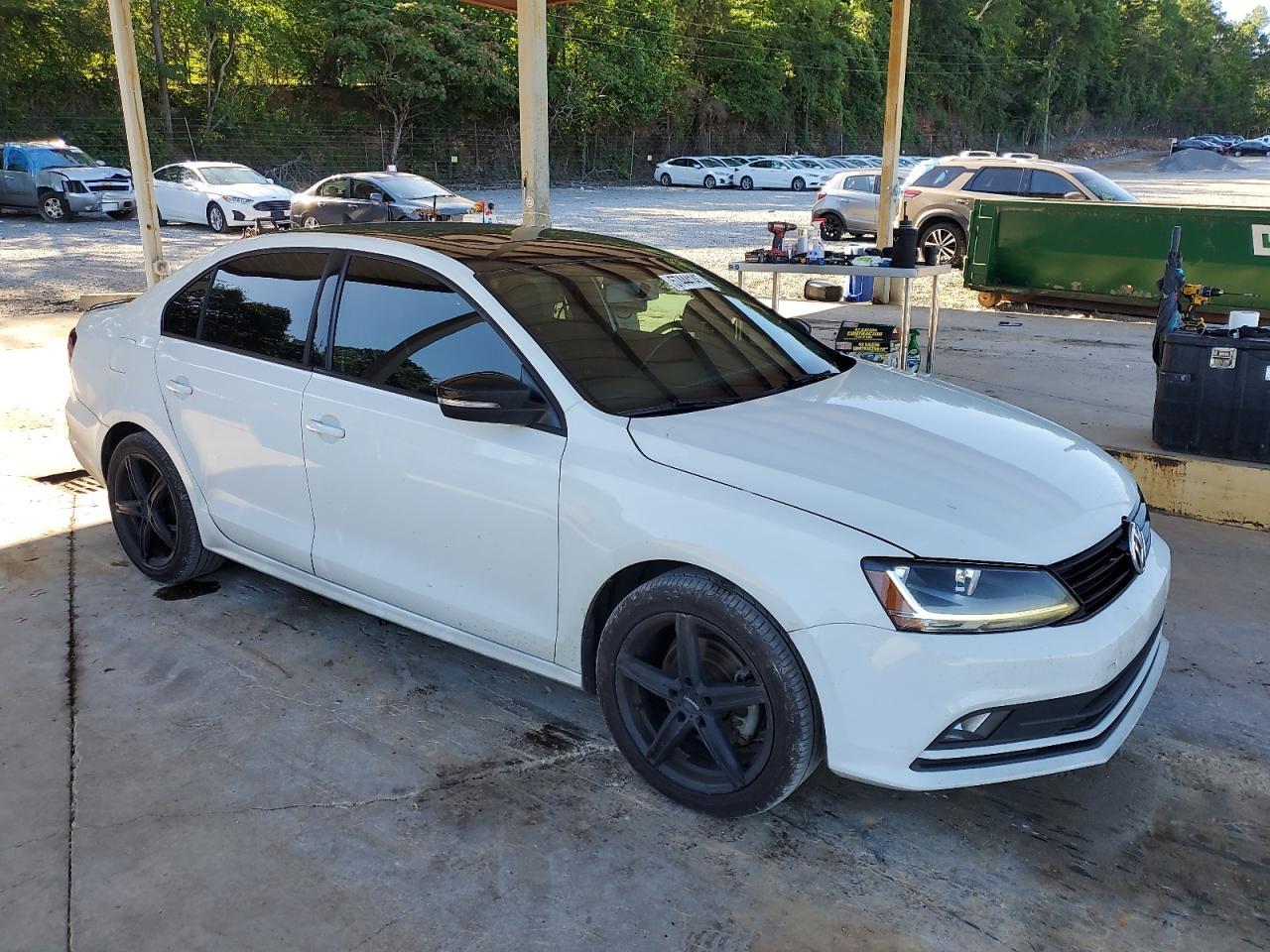 2018 VOLKSWAGEN JETTA