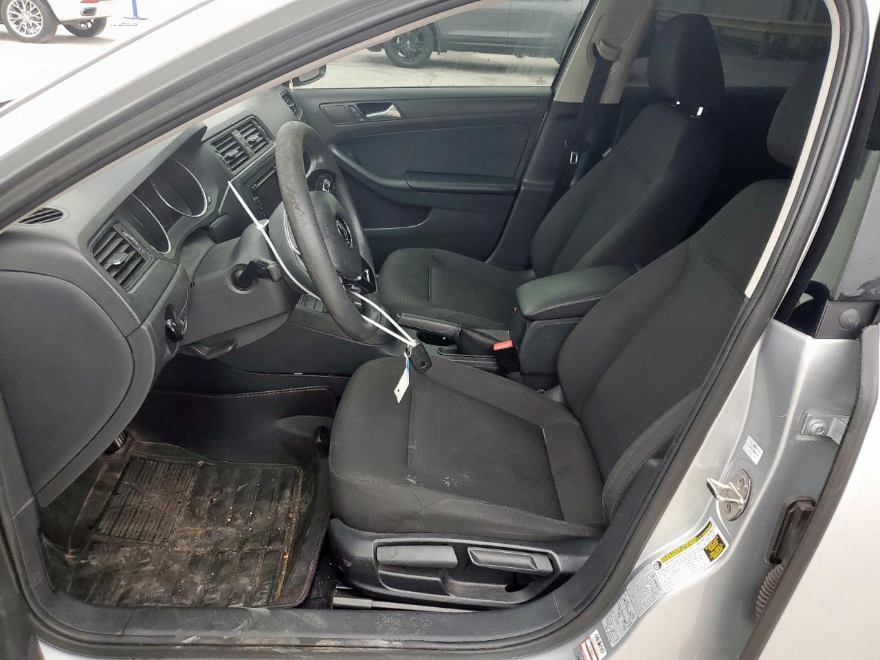 2015 VOLKSWAGEN JETTA
