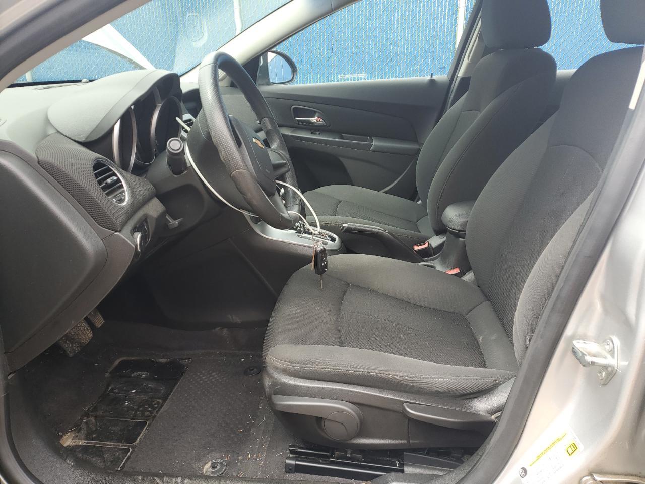 2011 CHEVROLET CRUZE