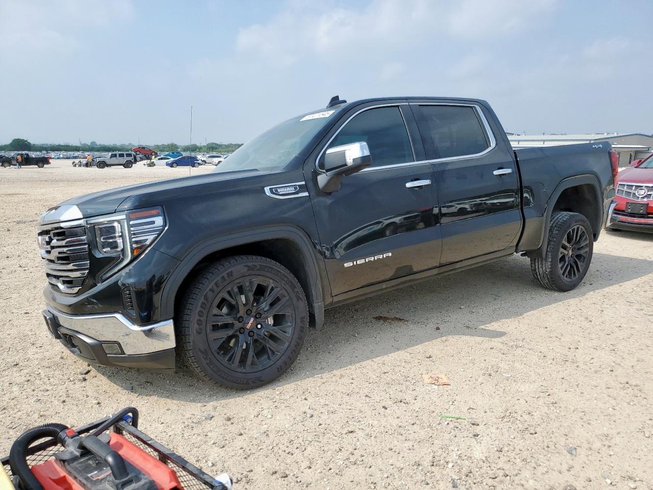 2023 GMC Sierra