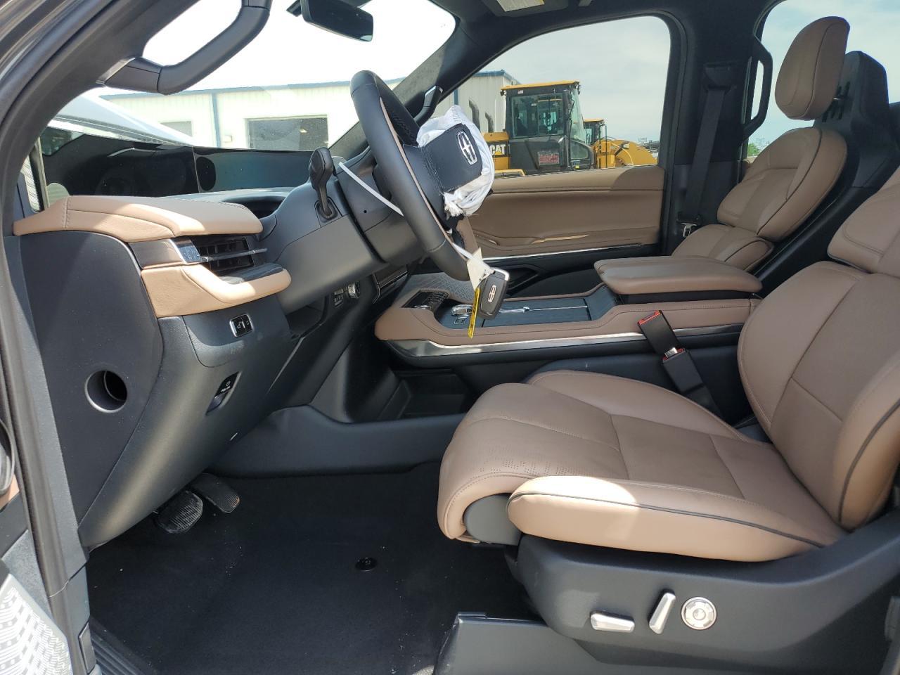2024 LINCOLN Navigator