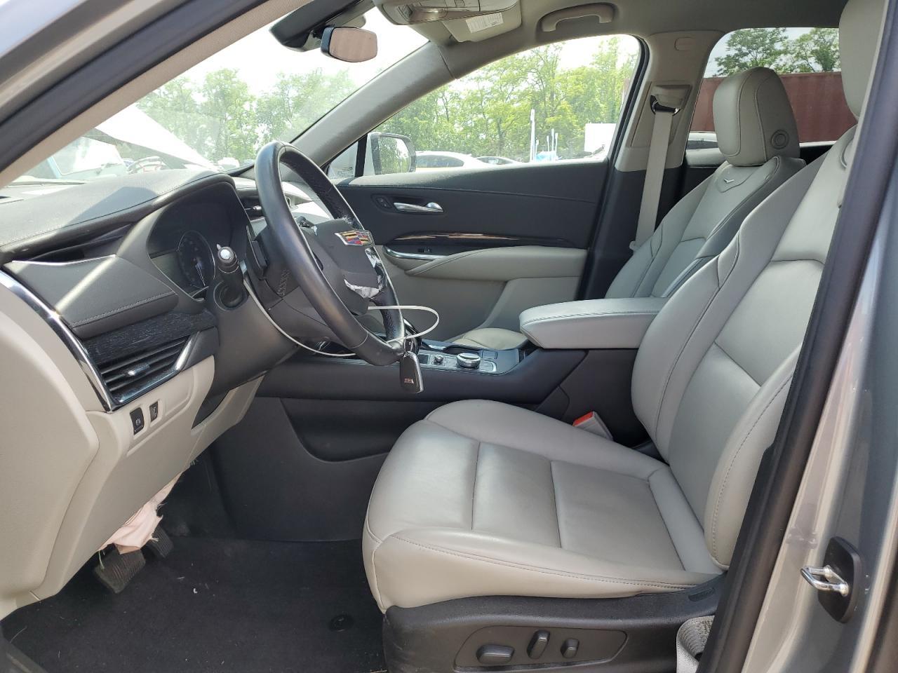2023 CADILLAC XT4