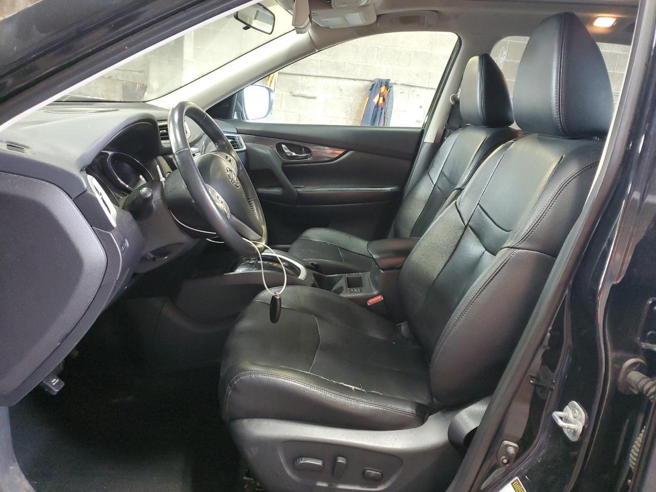 2016 NISSAN ROGUE