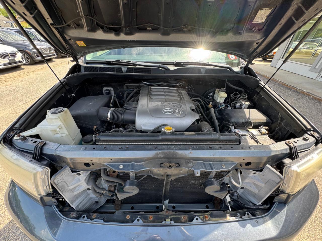 2010 TOYOTA TUNDRA