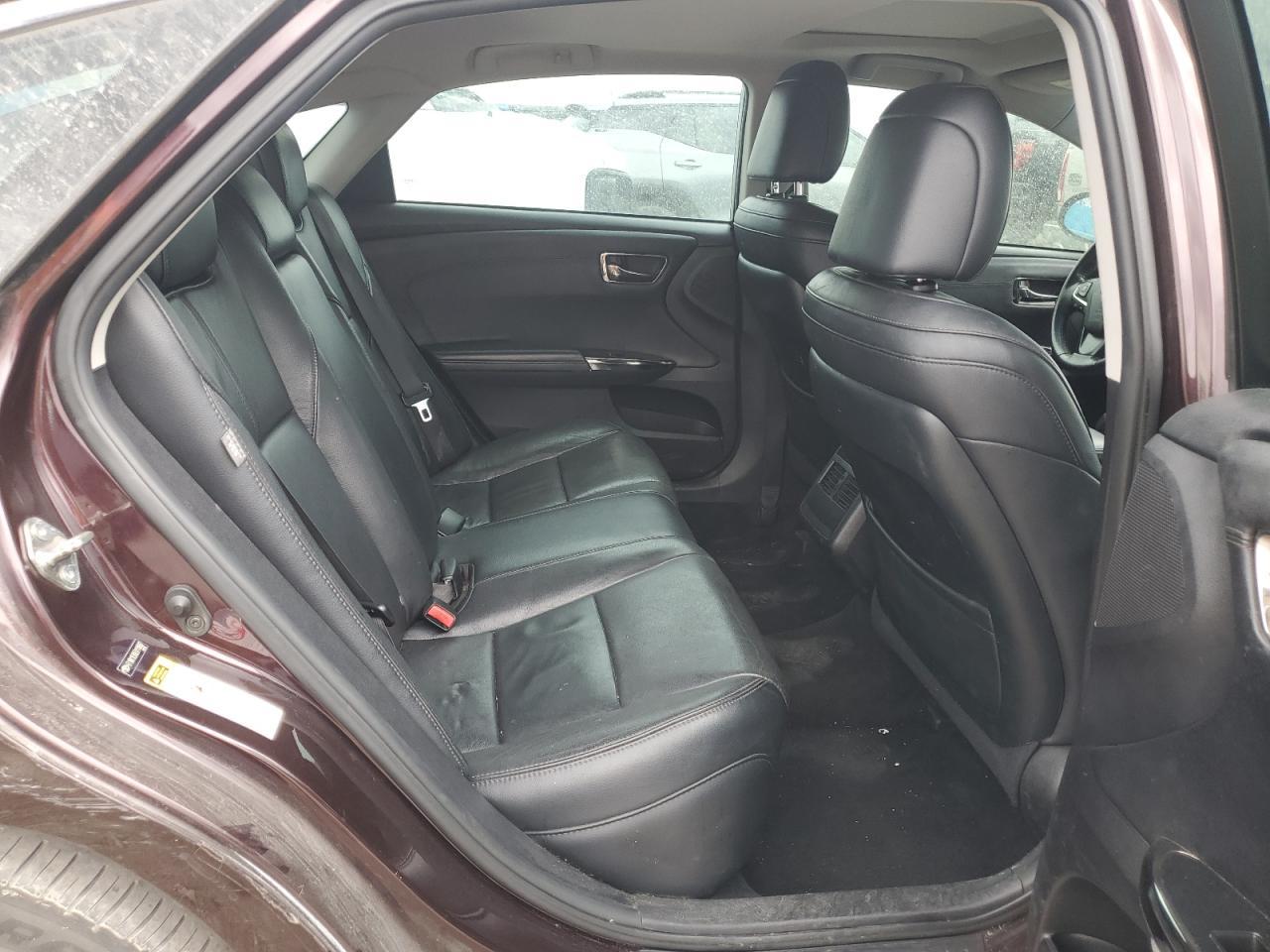 2014 TOYOTA Avalon